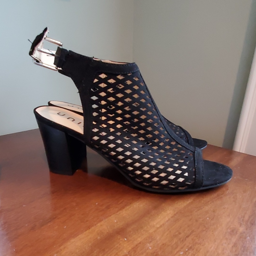 NEW Black Unisa "Ungaila" shoe